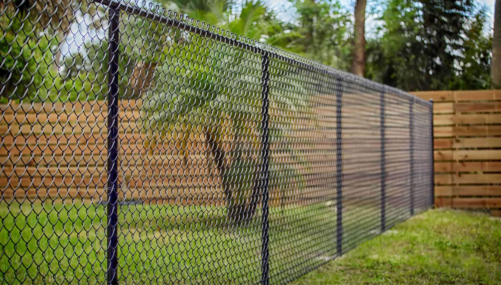 chain link fence installation services in Huntsville